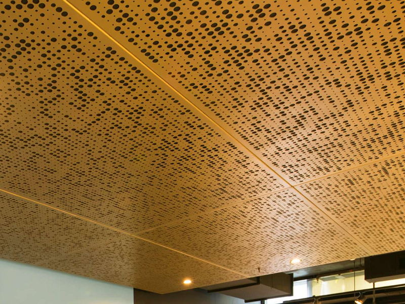 products/decorative-perforated-metal/perforated-metal-ceilings/applications-3.jpg