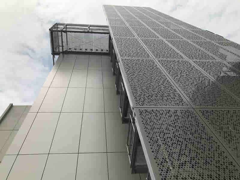 products/decorative-perforated-metal/perforated-metal-facade/applications-2.jpg