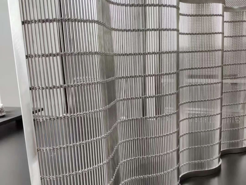 products/woven-wire-drapery/partition-screen-mesh/partition-screen-mesh-4.jpg